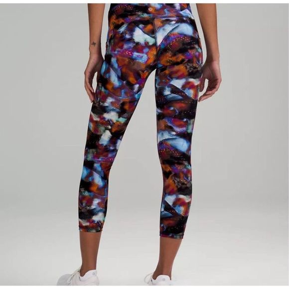 Lululemon, Power Thru Leggings, Size 6, Multicolored, Used & Great Condition. - Picture 9 of 10